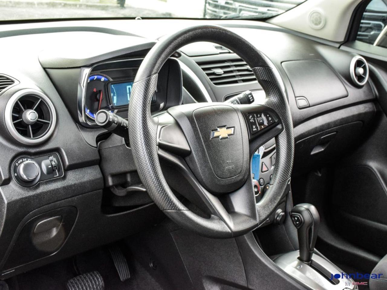 2015 Chevrolet Trax LS Photo