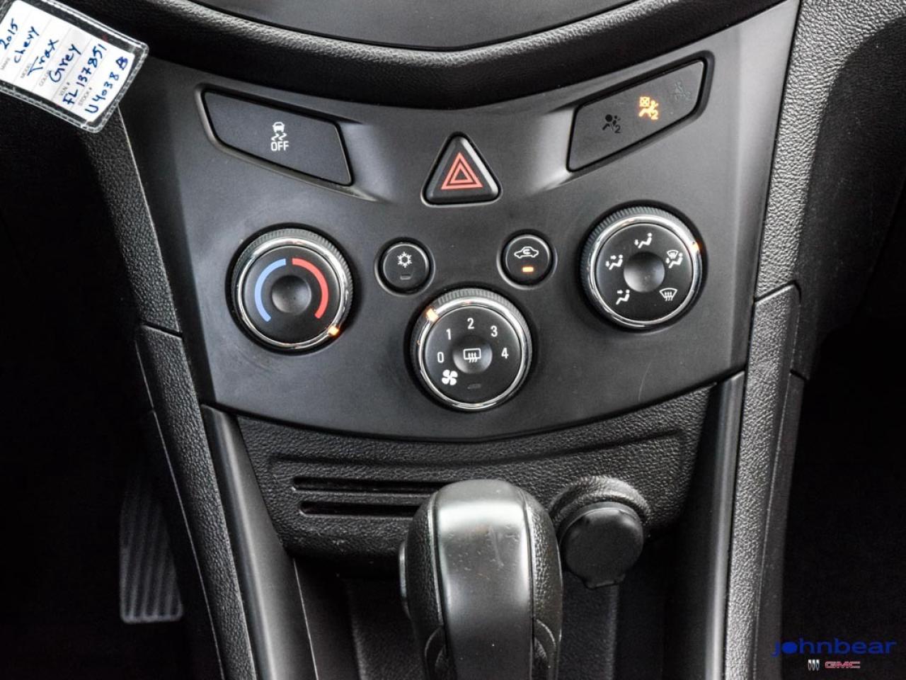 2015 Chevrolet Trax LS Photo