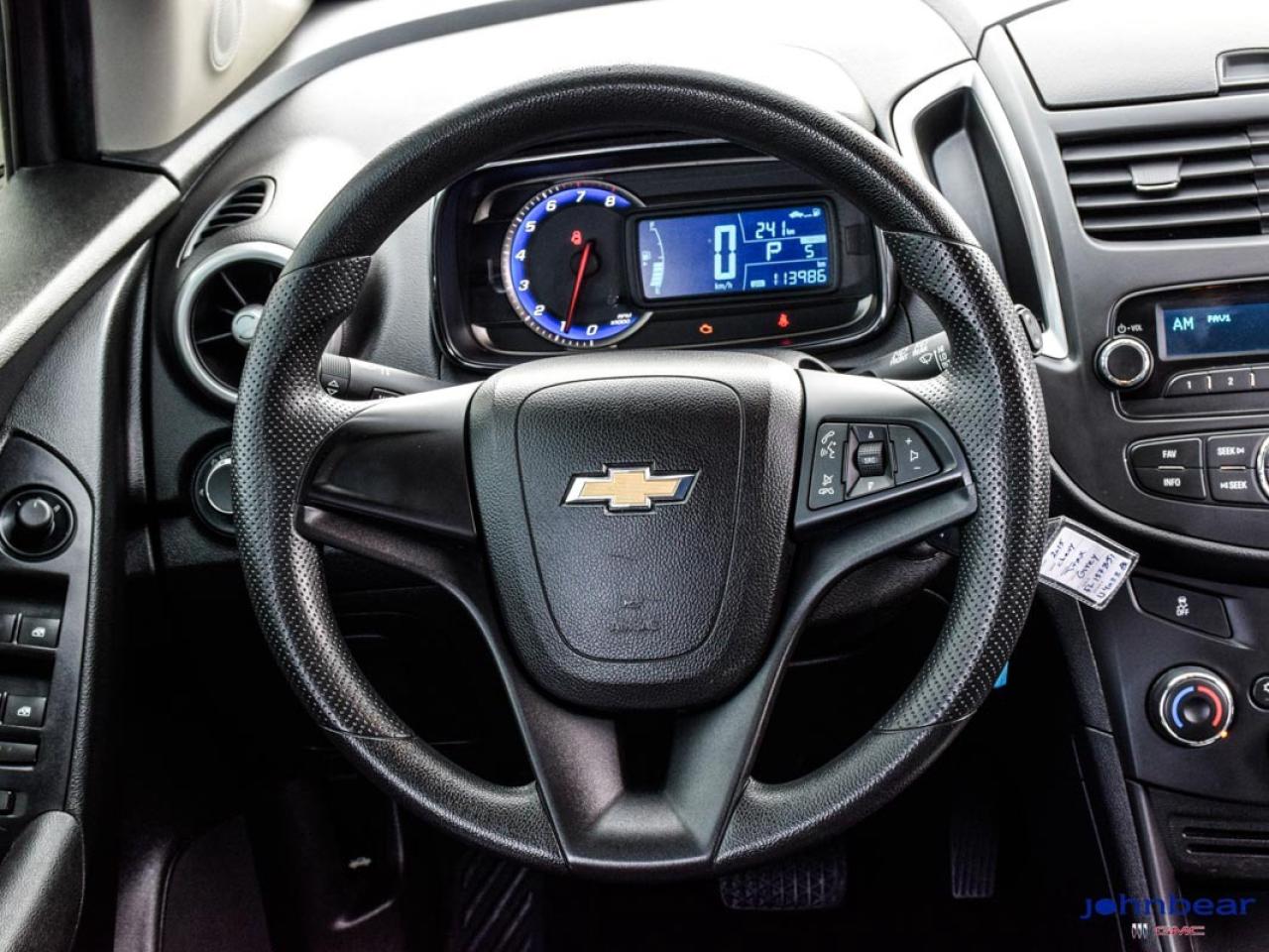 2015 Chevrolet Trax LS Photo