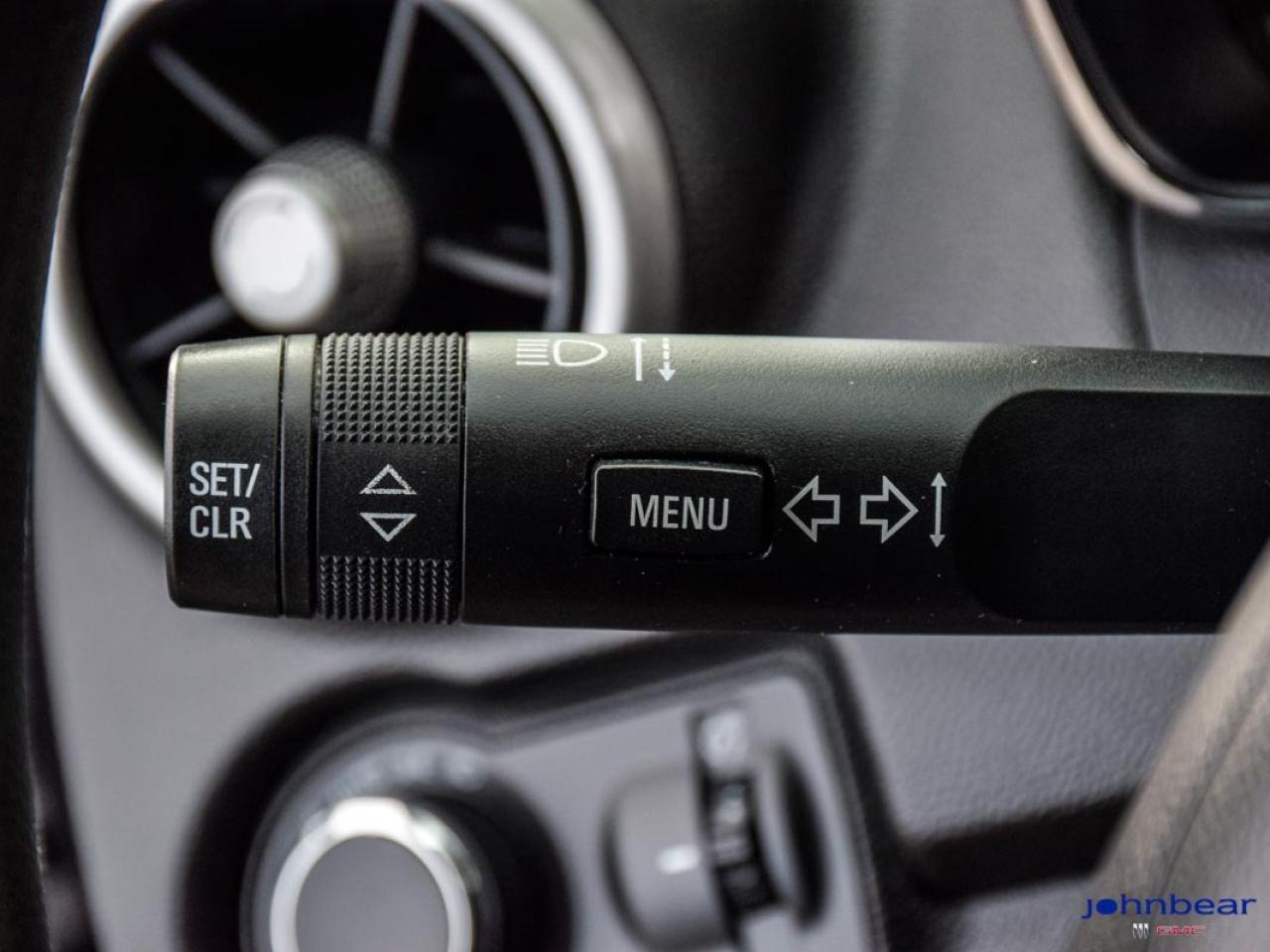 2015 Chevrolet Trax LS Photo