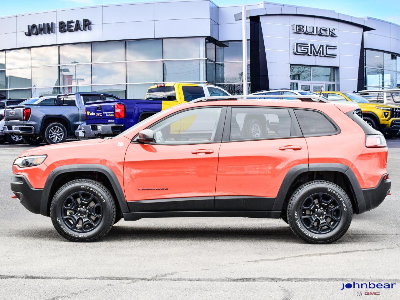 2021 Jeep Cherokee Trailhawk Elite Photo2