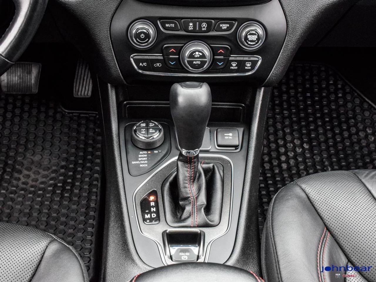 2021 Jeep Cherokee Trailhawk Elite Photo