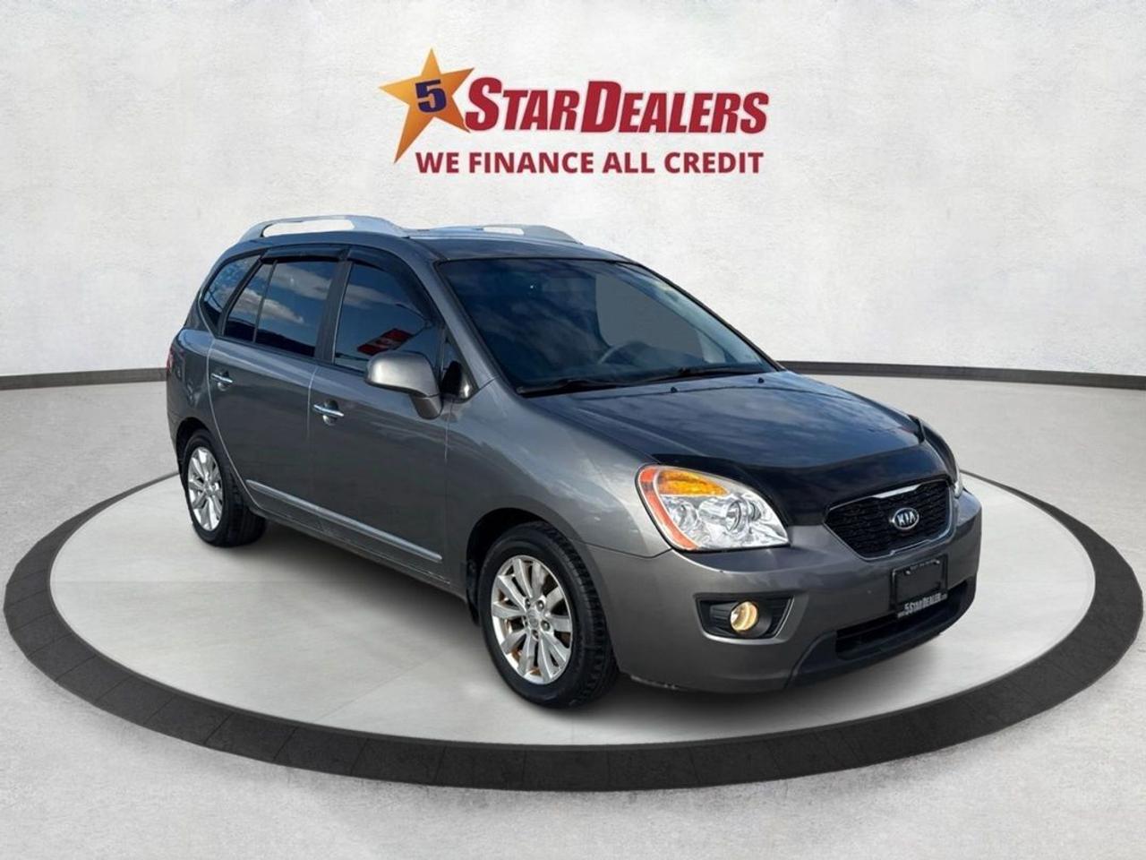 2016 Dodge Grand Caravan V6 LEATHER CLEAN! WE FINANCE ALL CREDIT! Photo0