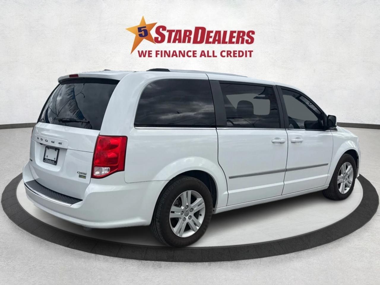 2016 Dodge Grand Caravan CERTIFIED V6 LEATHER CLEAN! WE FINANCE ALL CREDIT! Photo