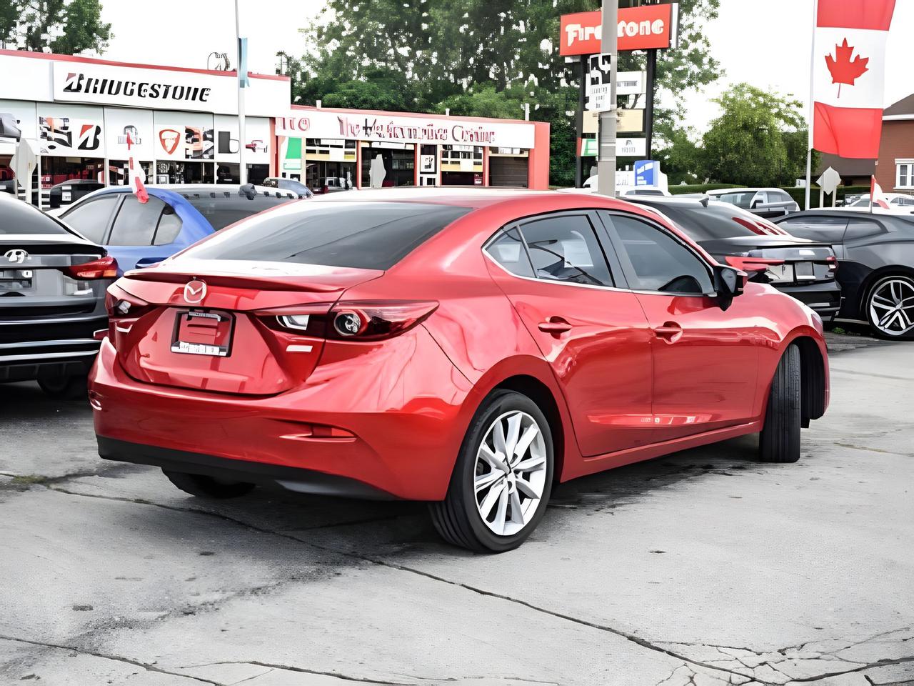 2017 Mazda MAZDA3 Auto GT NAV LEATHER ROOF LOADED WE FINANCE ALL CR. Photo