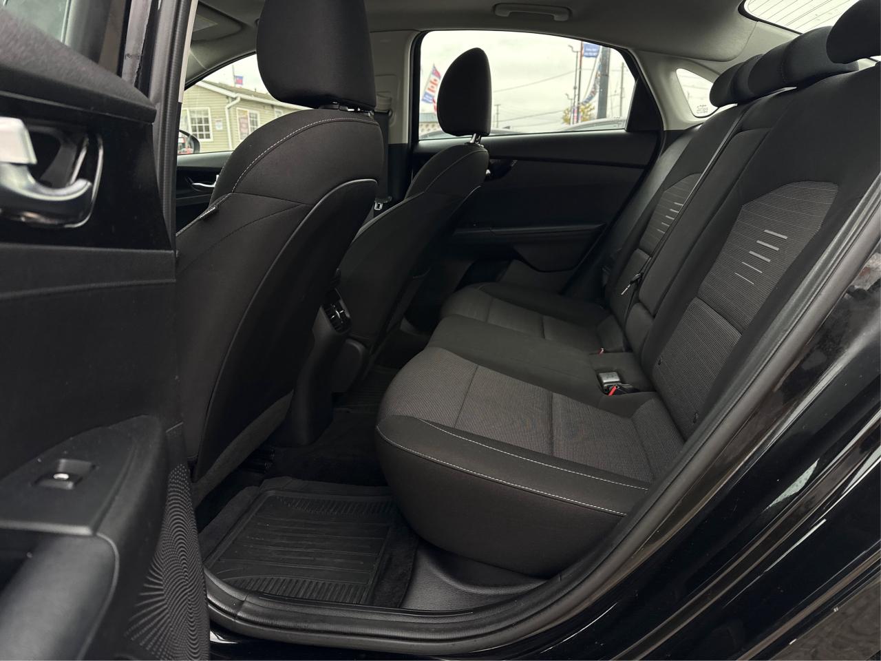 2021 Kia Forte EX+ SUNROOF HEATED SEATS WE FINANCE ALL CREDIT! Photo