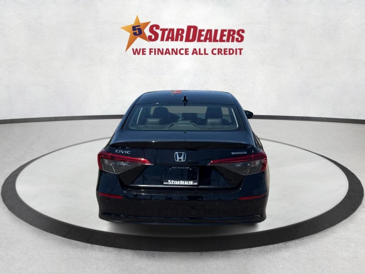 2022 Honda Civic Sedan Touring NAV LEATHER SUNROOF! WE FINANCE ALL CREDIT Photo