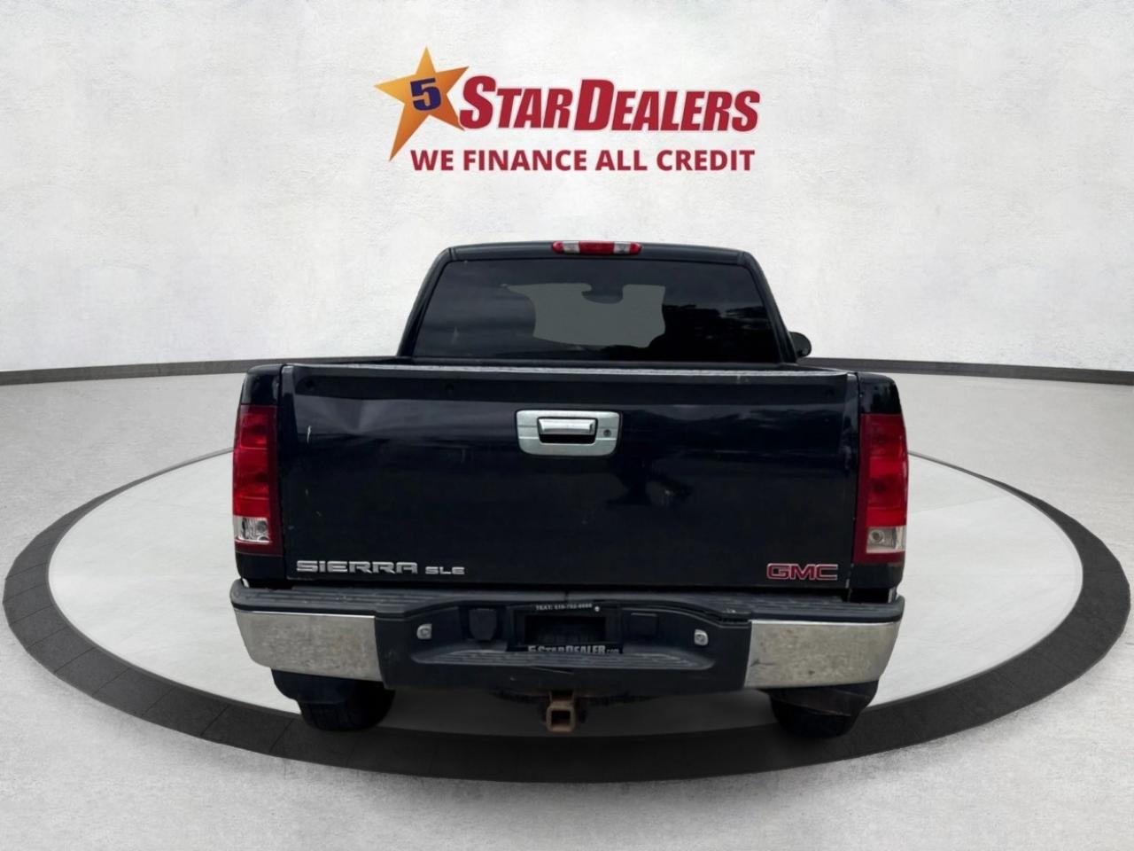 2010 GMC Sierra 1500 4WD SLE  4WD MUST SEE WE FINANCE ALL CREDIT Photo