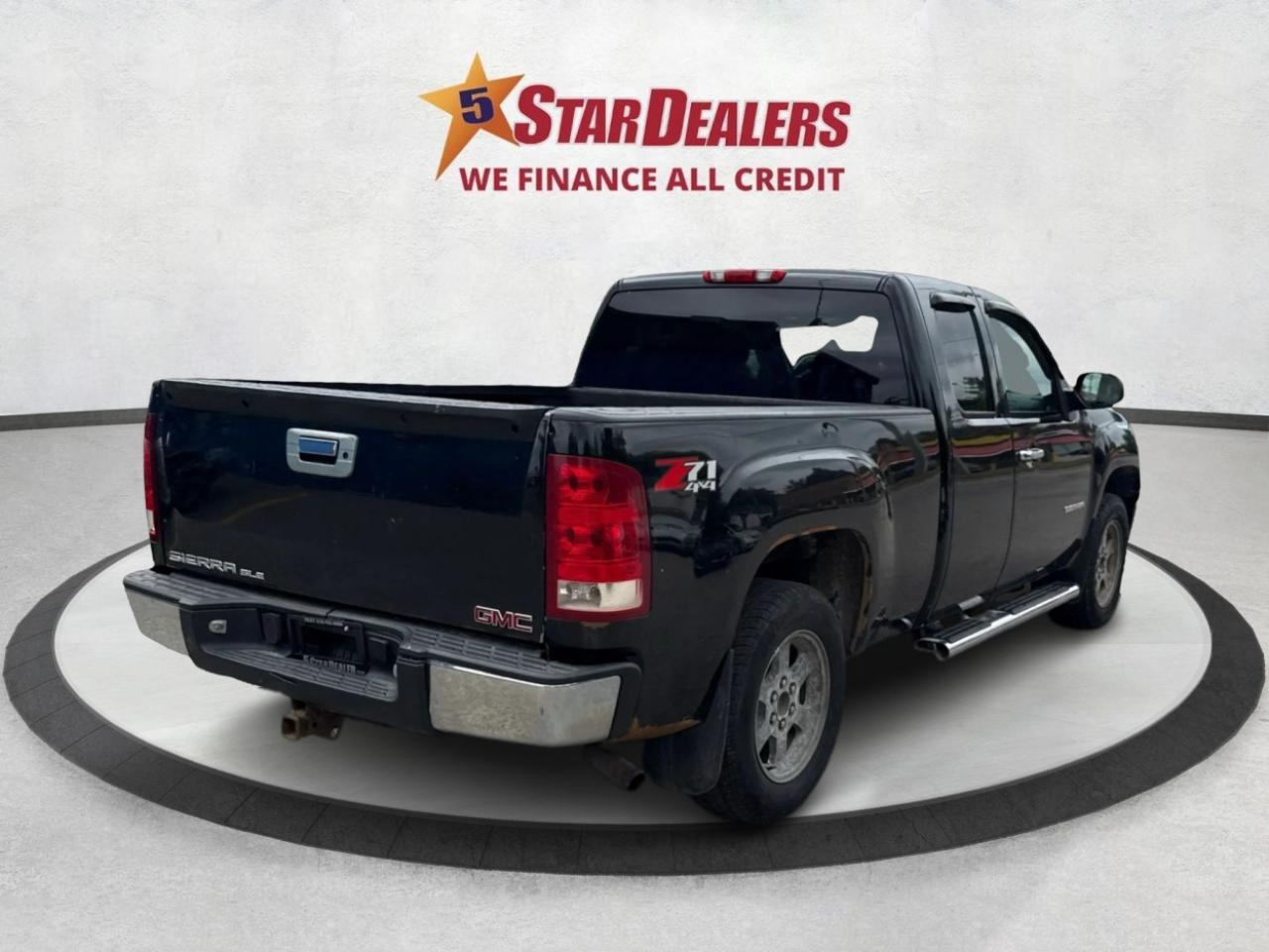 2010 GMC Sierra 1500 4WD SLE  4WD MUST SEE WE FINANCE ALL CREDIT Photo