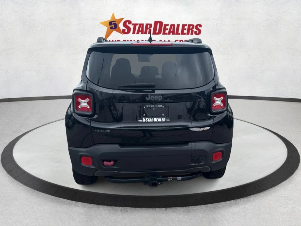 2016 Jeep Renegade AWD SUNROOF LOADED! WE FINANCE ALL CREDIT! Photo