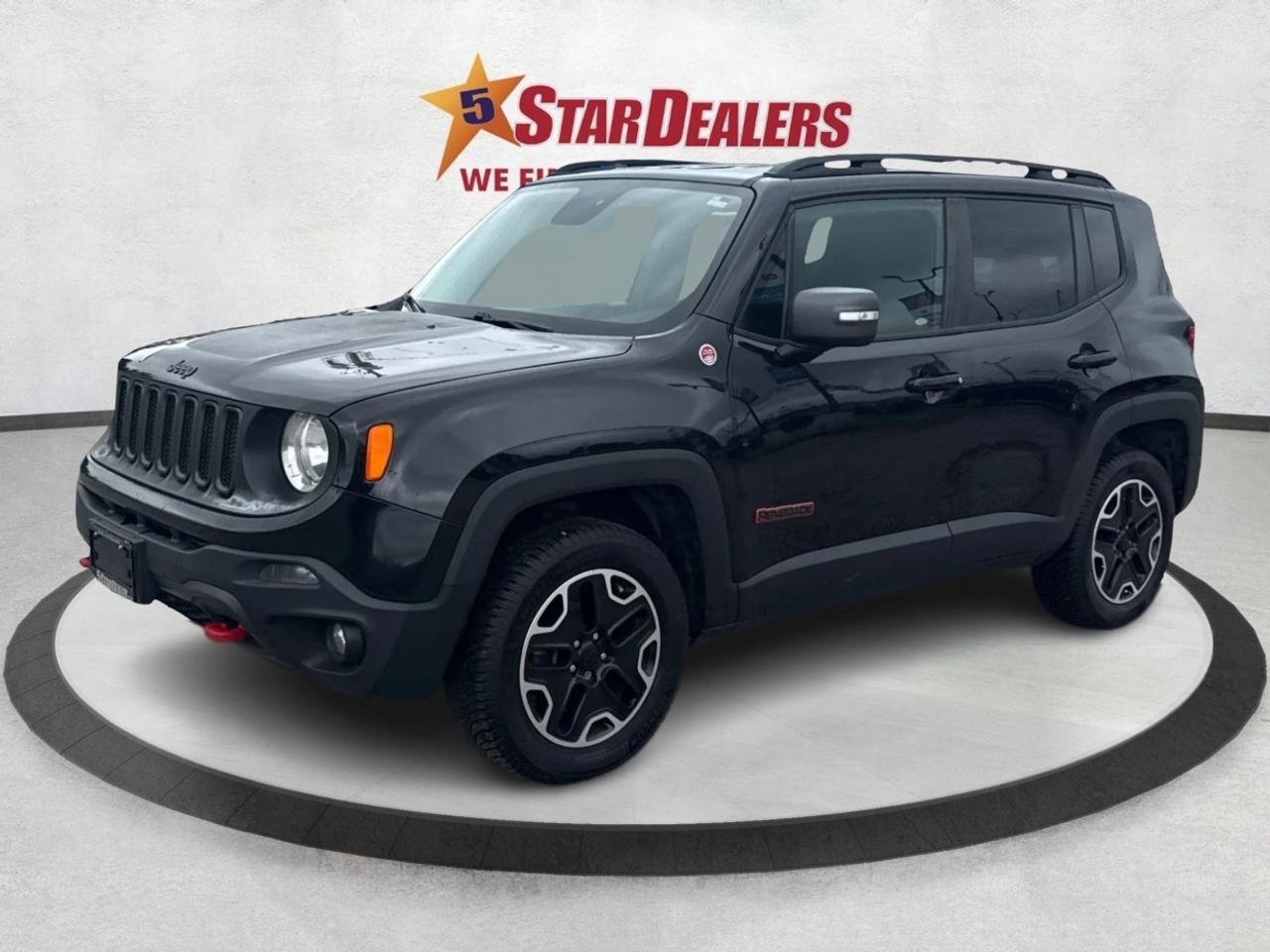 2016 Jeep Renegade AWD SUNROOF LOADED! WE FINANCE ALL CREDIT! Photo2