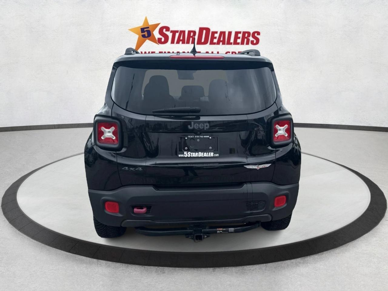 2016 Jeep Renegade AWD SUNROOF LOADED! WE FINANCE ALL CREDIT! Photo