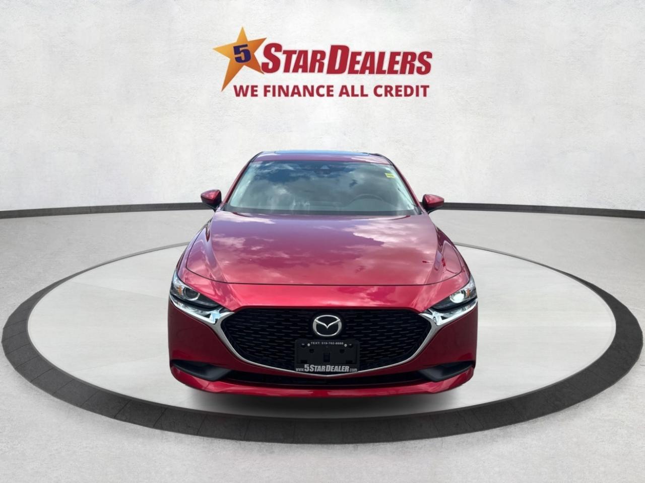 2023 Mazda MAZDA3 NAV LEATHER SUNROOF LOADED! WE FINANCE ALL CREDIT Photo