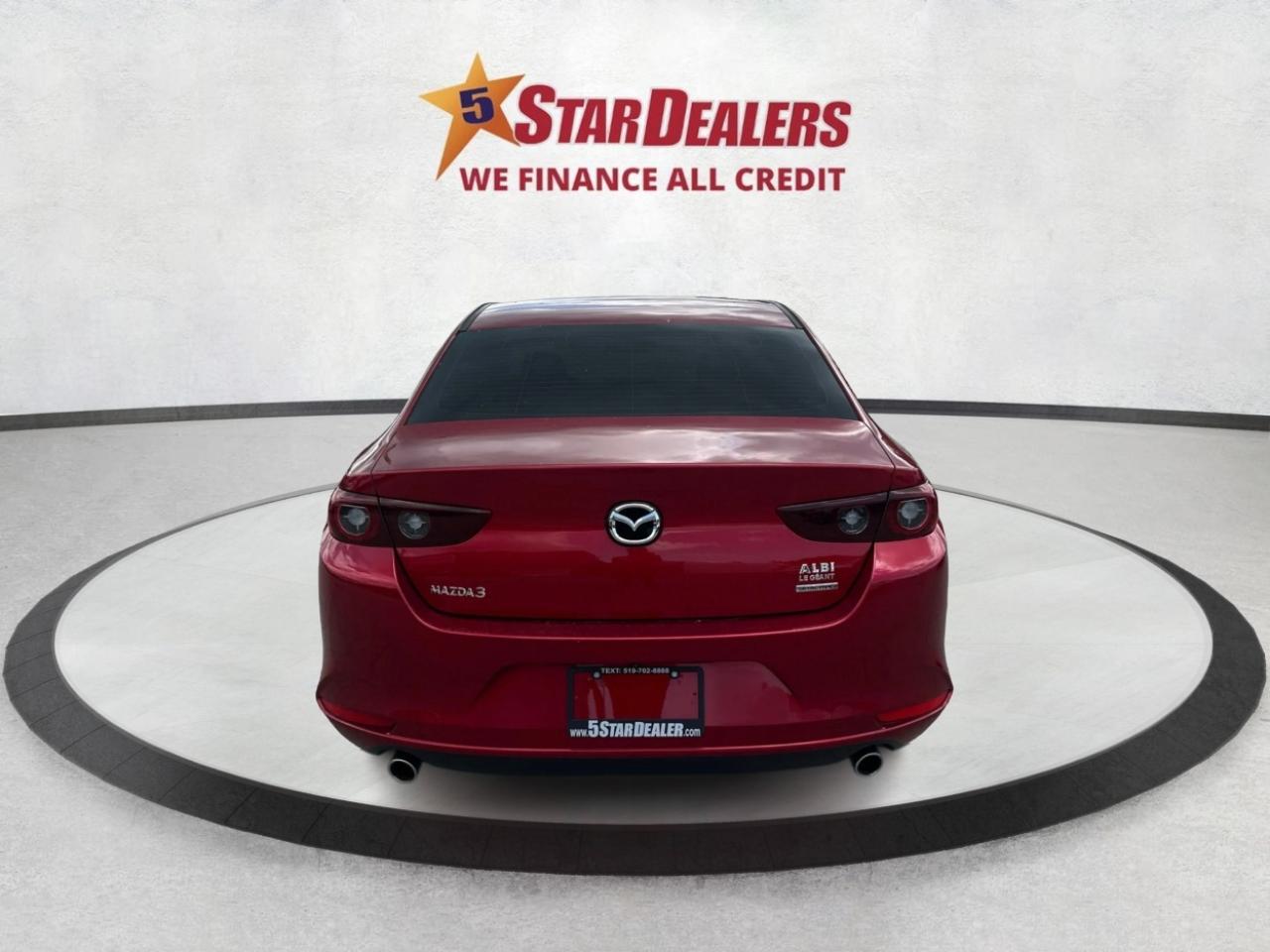 2023 Mazda MAZDA3 NAV LEATHER SUNROOF LOADED! WE FINANCE ALL CREDIT Photo