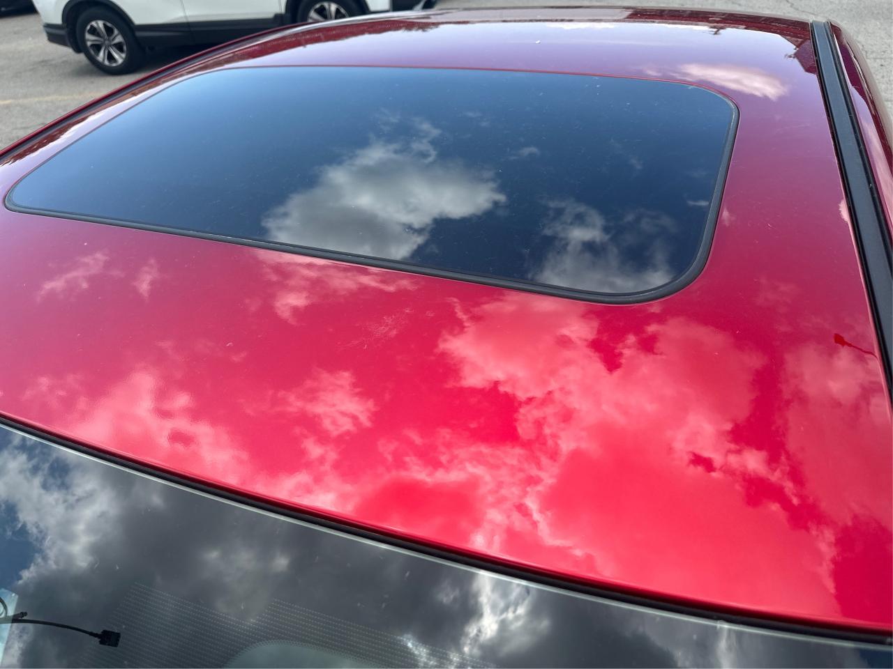 2023 Mazda MAZDA3 NAV LEATHER SUNROOF LOADED! WE FINANCE ALL CREDIT Photo