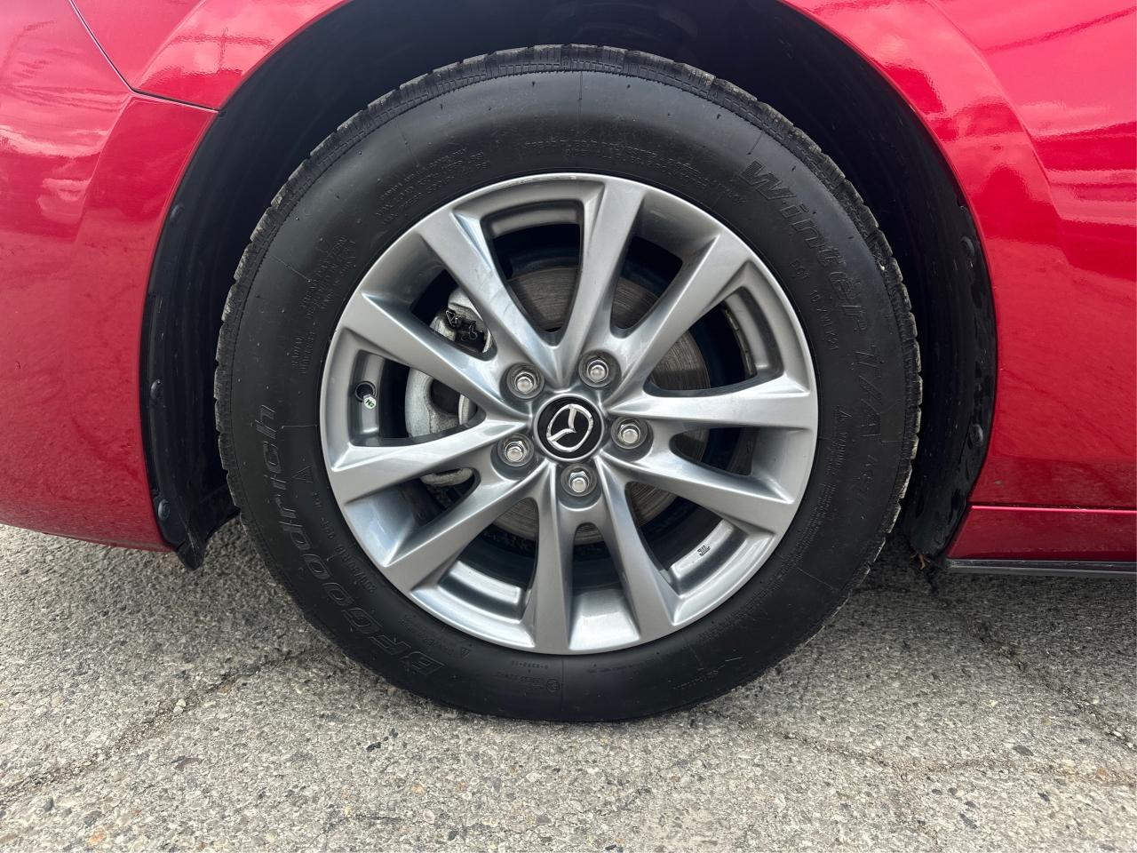 2023 Mazda MAZDA3 NAV LEATHER SUNROOF LOADED! WE FINANCE ALL CREDIT Photo