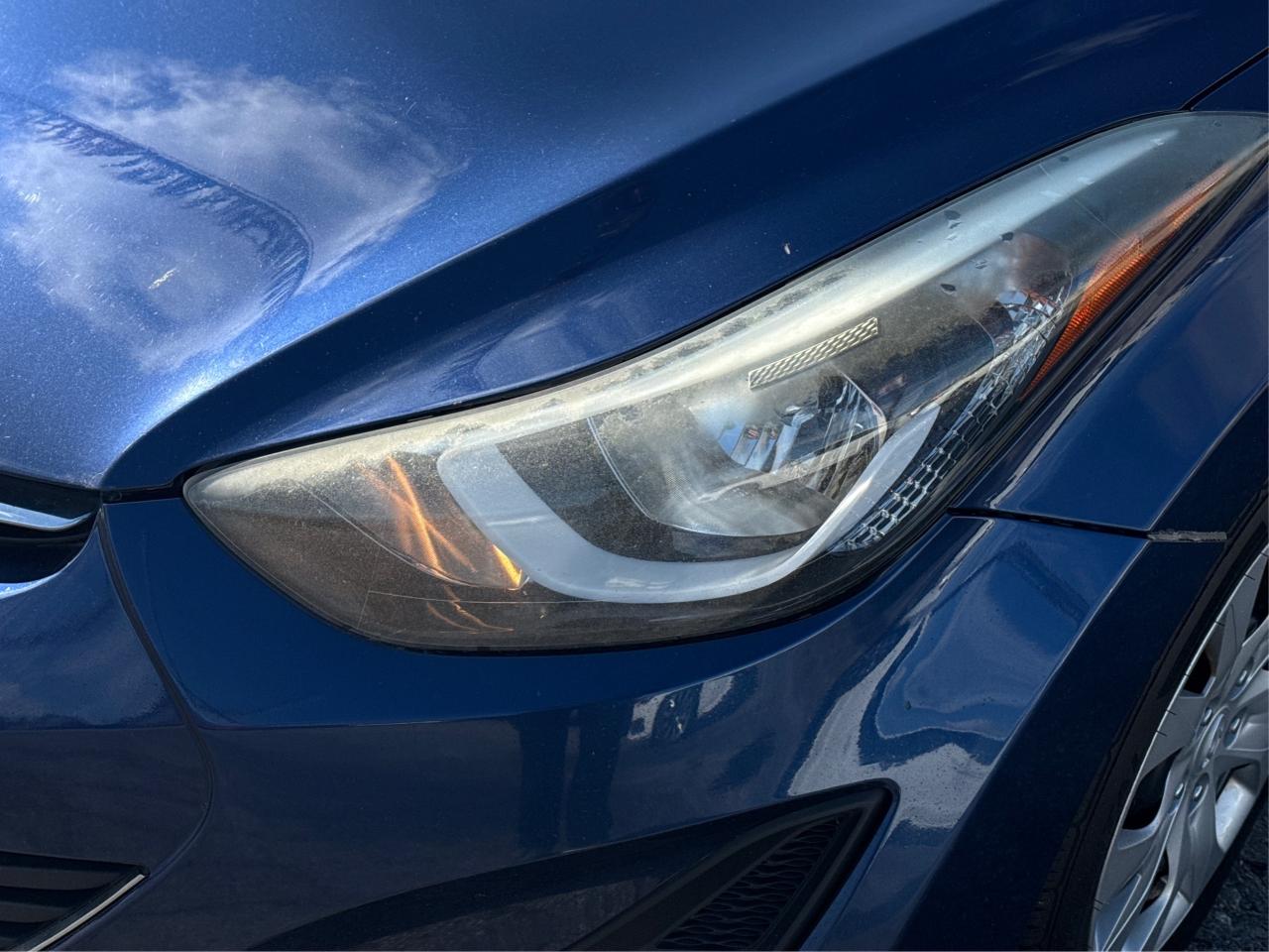 2016 Hyundai Elantra WE FINANCE ALL CREDIT   700+ VEHICLES IN STOCK Photo