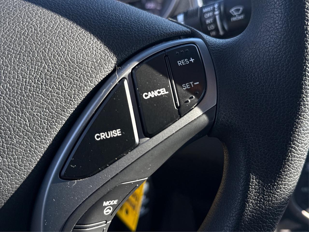 2016 Hyundai Elantra WE FINANCE ALL CREDIT   700+ VEHICLES IN STOCK Photo