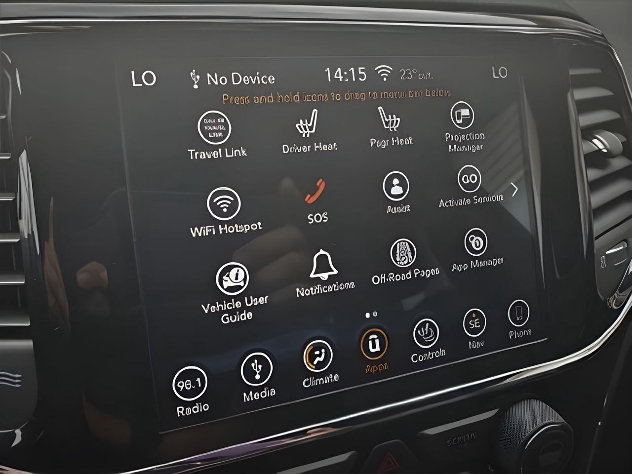 2019 Jeep Grand Cherokee NAV LEATHER PANO ROOF MINT! WE FINANCE ALL CREDIT! Photo