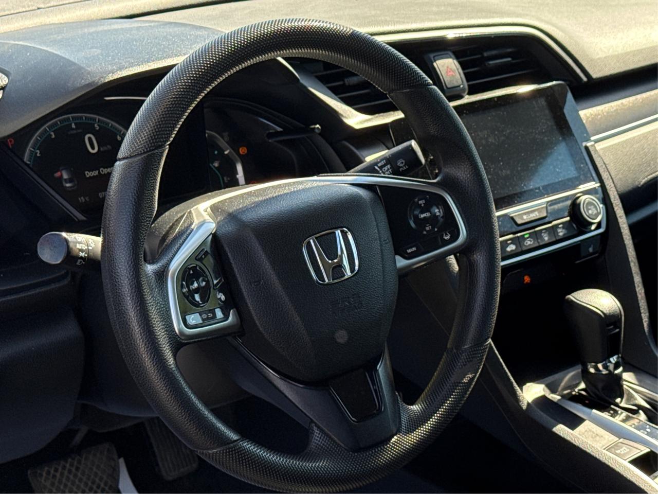 2021 Honda Civic Sedan HEATED SEATS MINT LOW KM! WE FINANCE ALL CREDIT! Photo