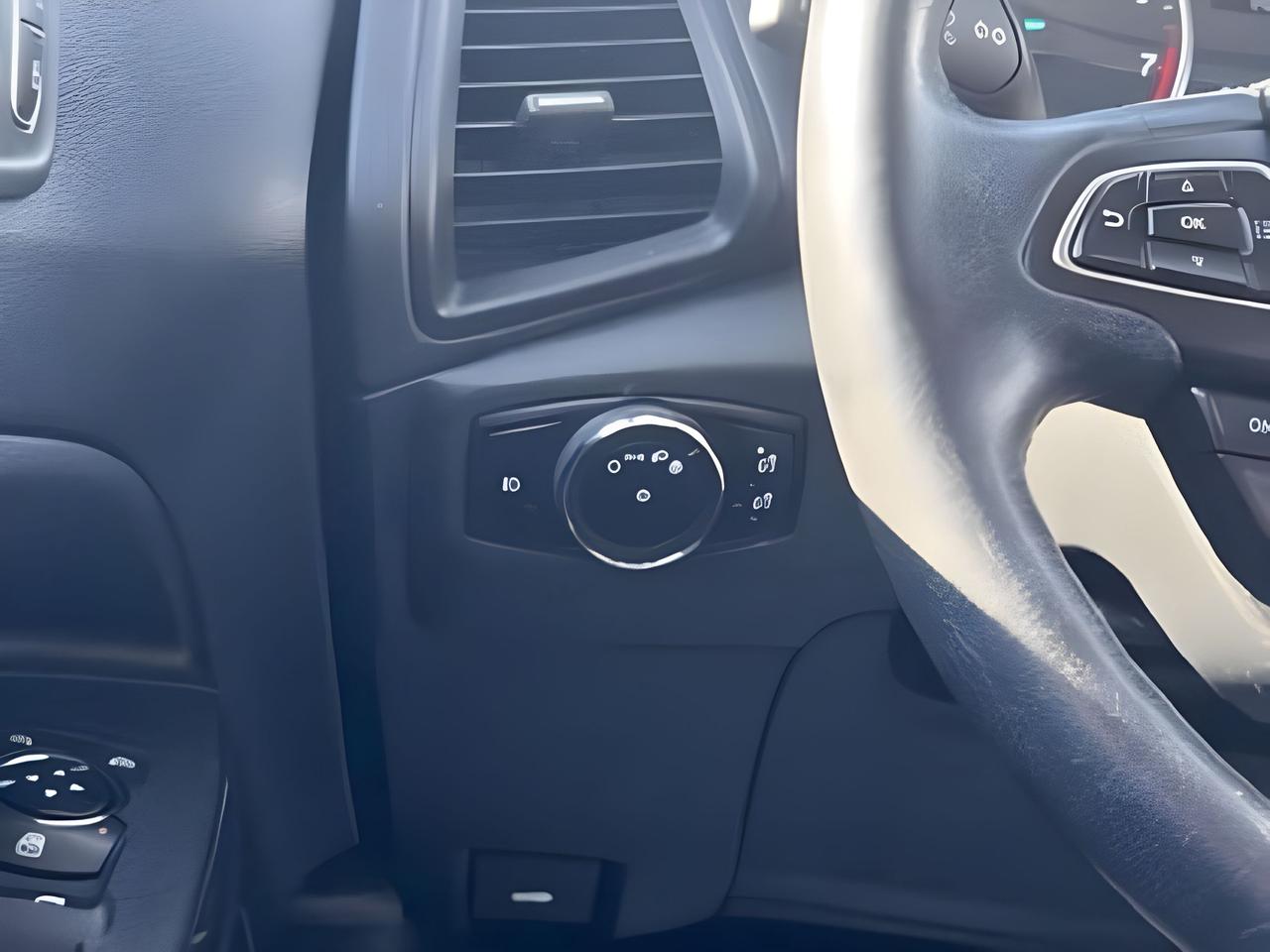 2018 Ford EcoSport CERTIFIED EXCELLENT CONDITION WE FINANCE ALL CREDT Photo