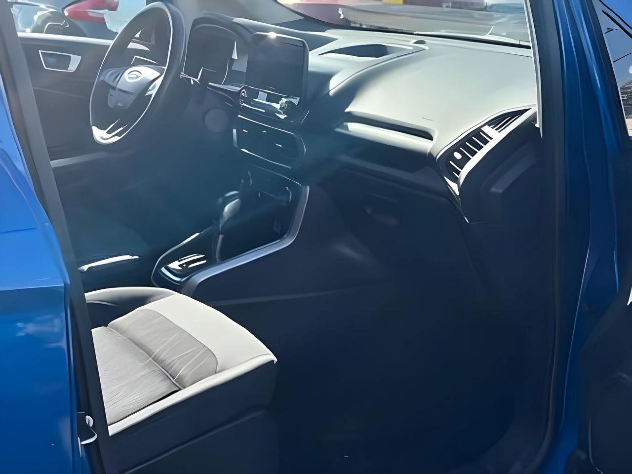 2018 Ford EcoSport CERTIFIED EXCELLENT CONDITION WE FINANCE ALL CREDT Photo