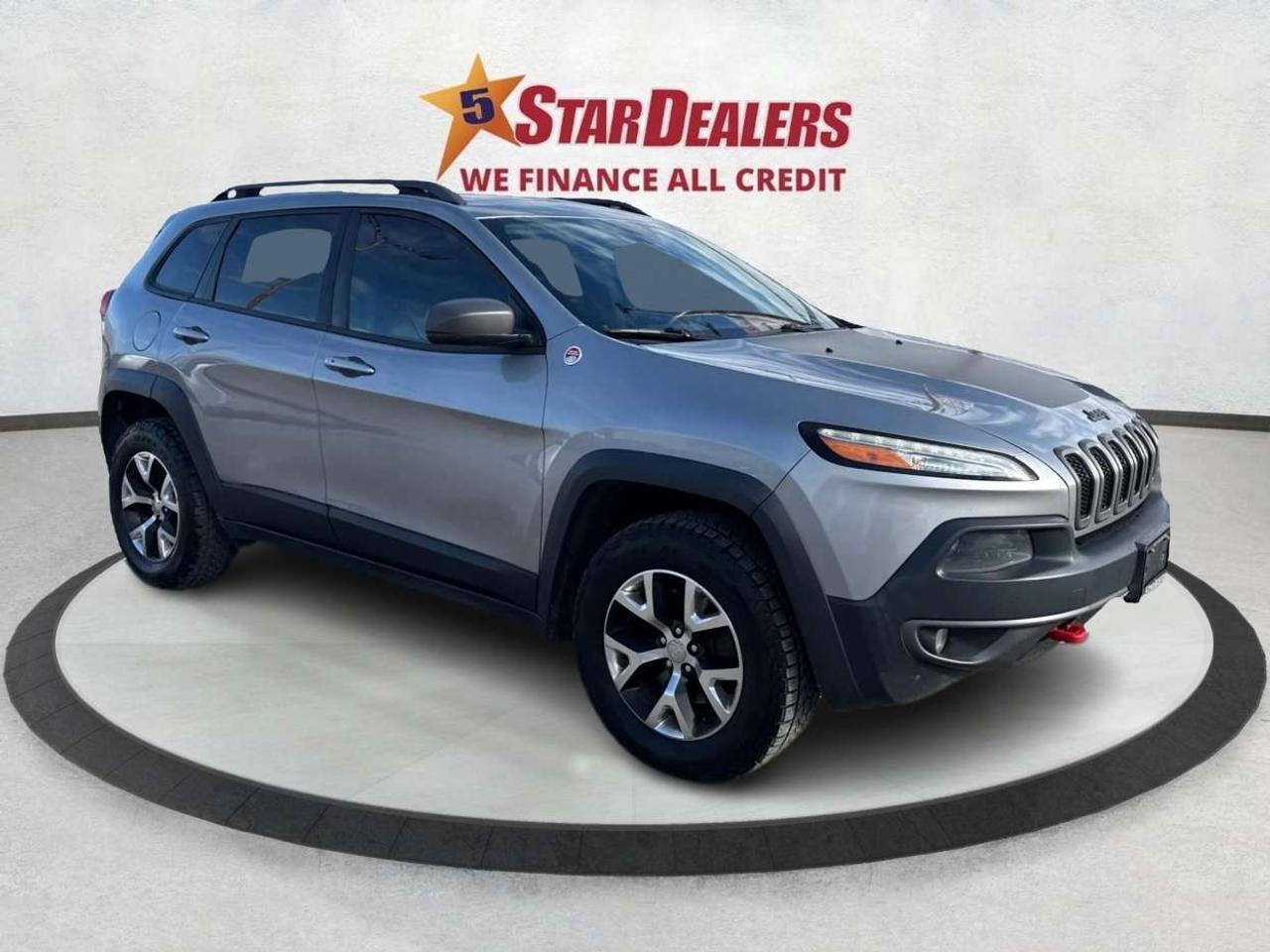2016 Jeep Cherokee CERTIFIED NAV LEATHER ROOF  WE FINANCE ALL CREDIT Photo0