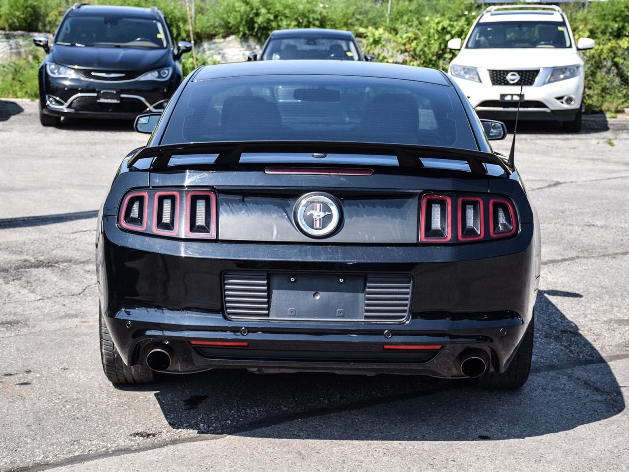 2014 Ford Mustang V6 EXCELLENT CONDITION MINT WE FINANCE ALL CREDIT Photo