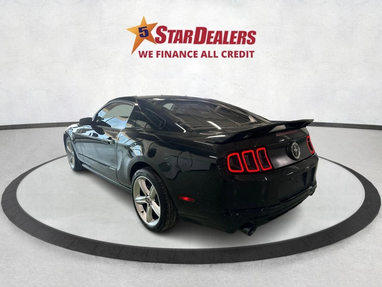 2014 Ford Mustang V6 EXCELLENT CONDITION MINT WE FINANCE ALL CREDIT Photo4