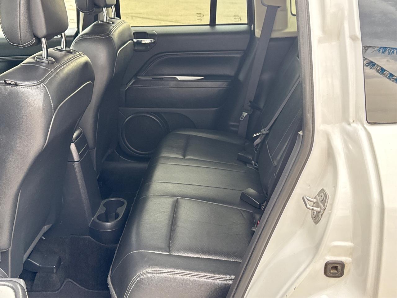 2017 Jeep Compass AWD LEATHER SUNROOF LOADED! WE FINANCE ALL CREDIT! Photo