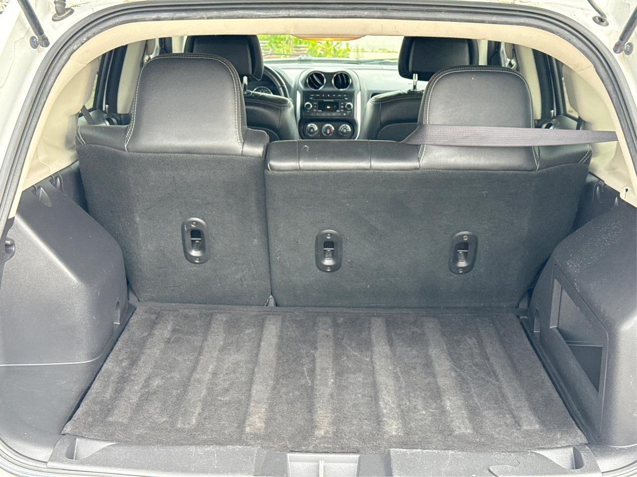 2017 Jeep Compass AWD LEATHER SUNROOF LOADED! WE FINANCE ALL CREDIT! Photo