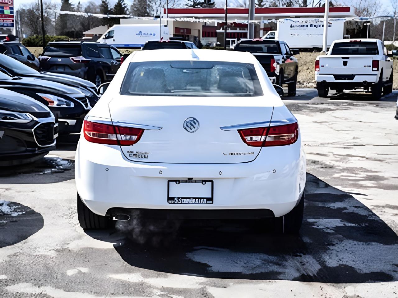 2017 Buick Verano ONLY 37K NAV LEATHER SUNROOF WE FINANCE ALL CREDIT Photo