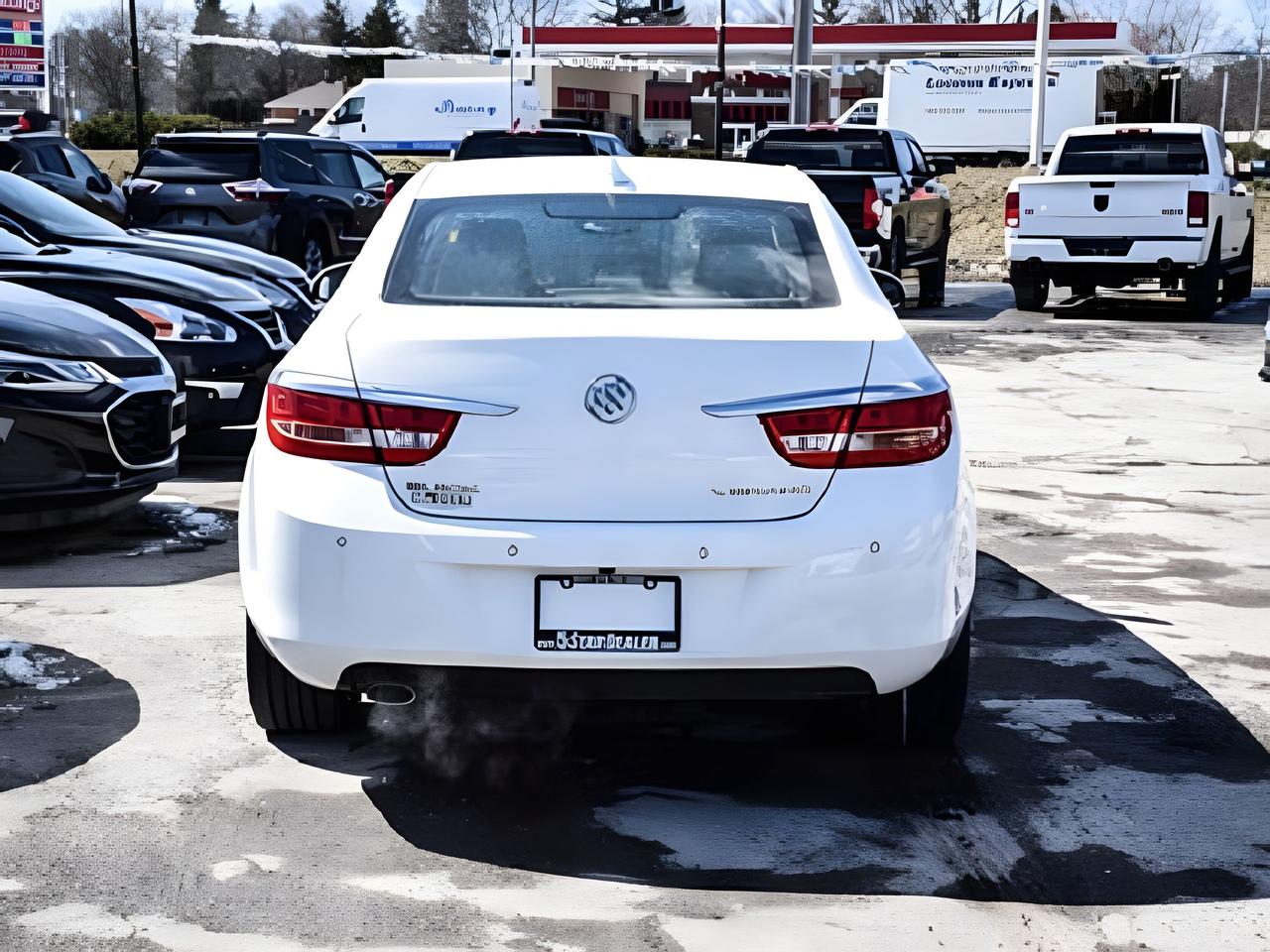 2017 Buick Verano ONLY 37K NAV LEATHER SUNROOF WE FINANCE ALL CREDIT Photo2