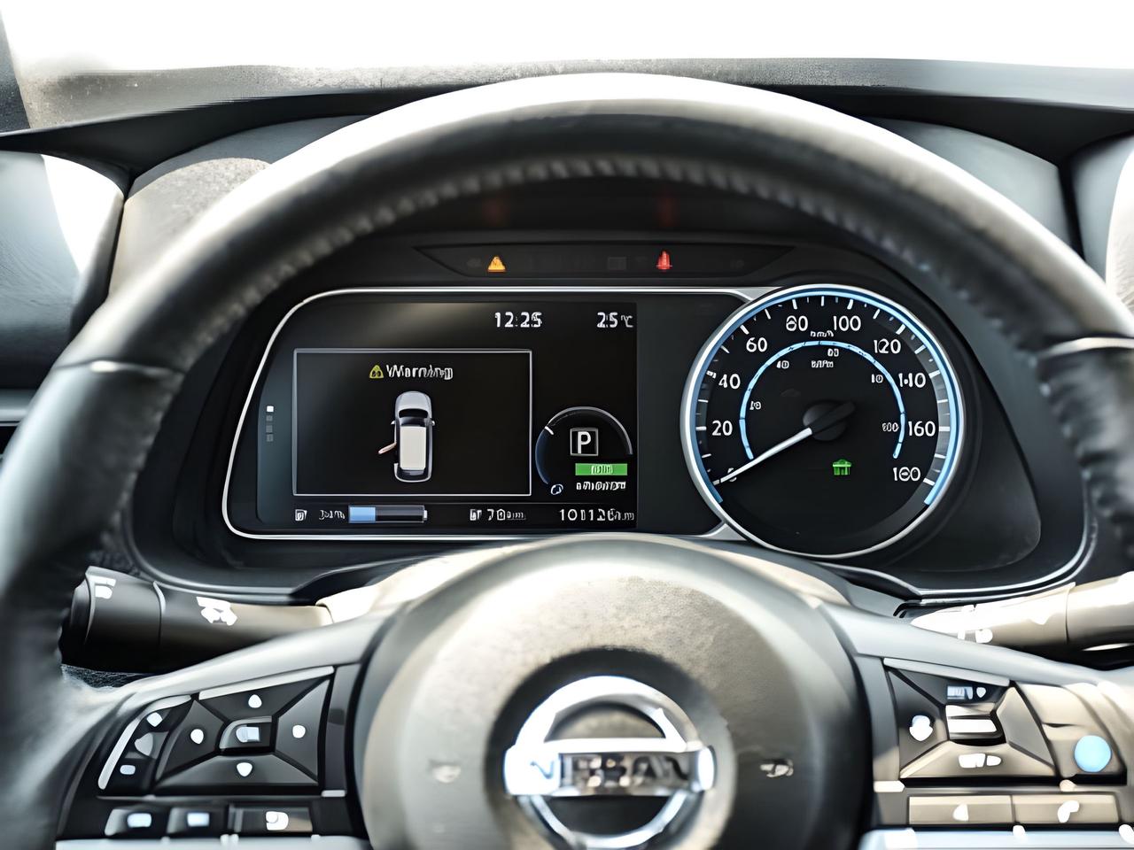 2018 Nissan Leaf CERTIFIED  NAV LEATHER MINT! WE FINANCE ALL CREDIT Photo