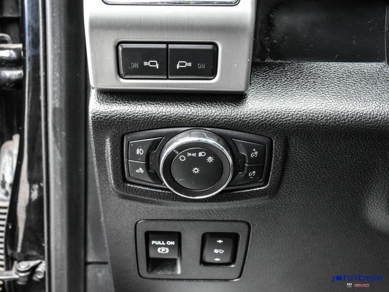 2019 Ford F-150 Platinum Photo