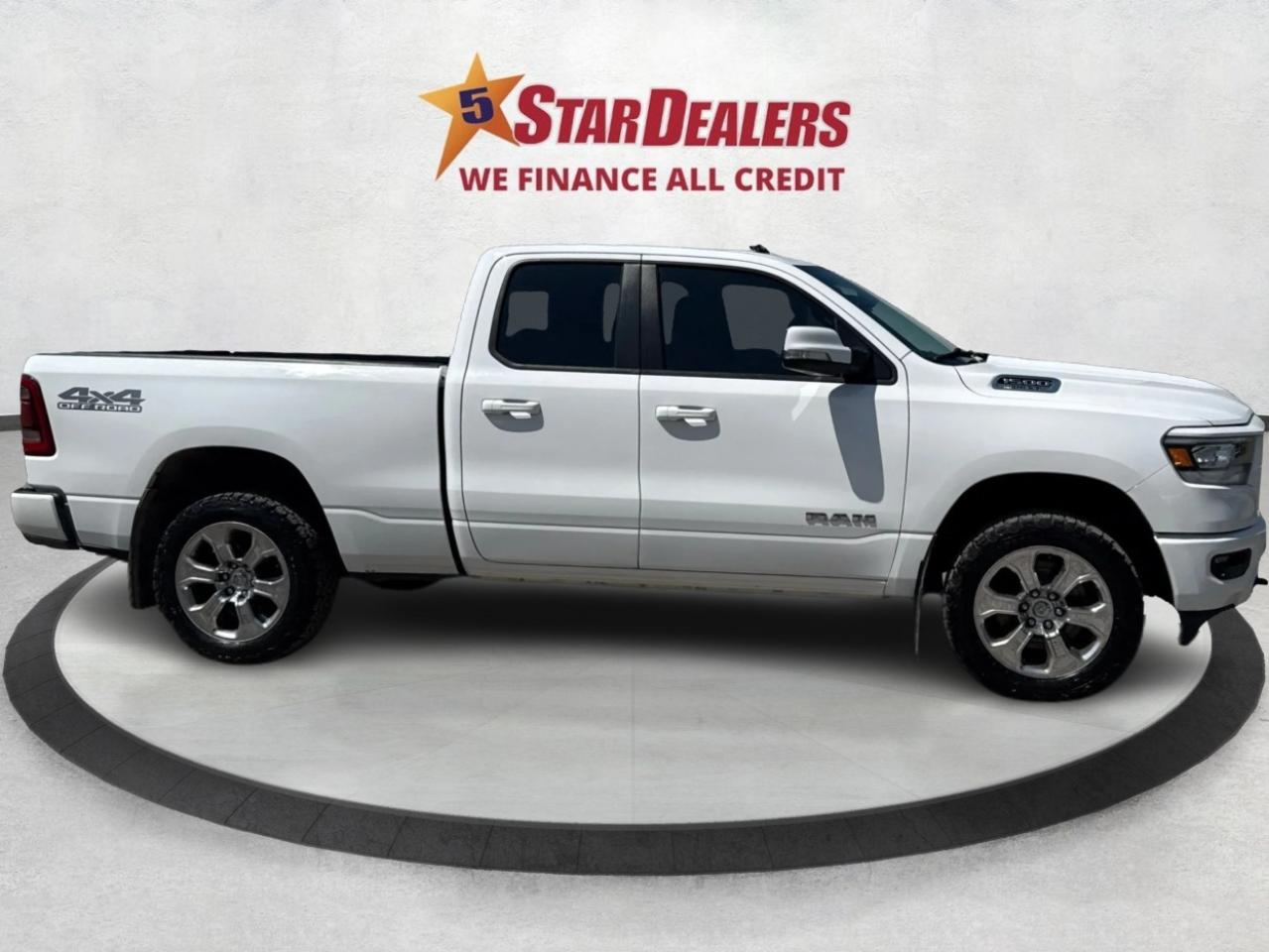 2020 RAM 1500 BIG HORN SPORT4x4 OFF RD NAV LOADED WE FINANCE Photo