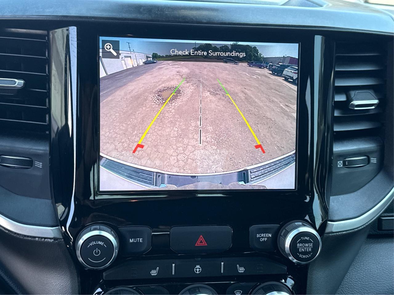 2020 RAM 1500 BIG HORN SPORT4x4 OFF RD NAV LOADED WE FINANCE Photo