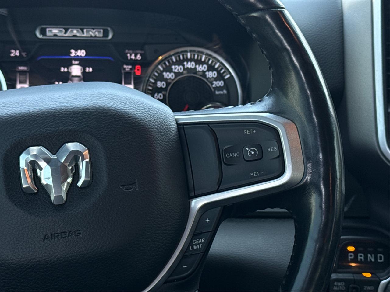 2020 RAM 1500 BIG HORN SPORT4x4 OFF RD NAV LOADED WE FINANCE Photo