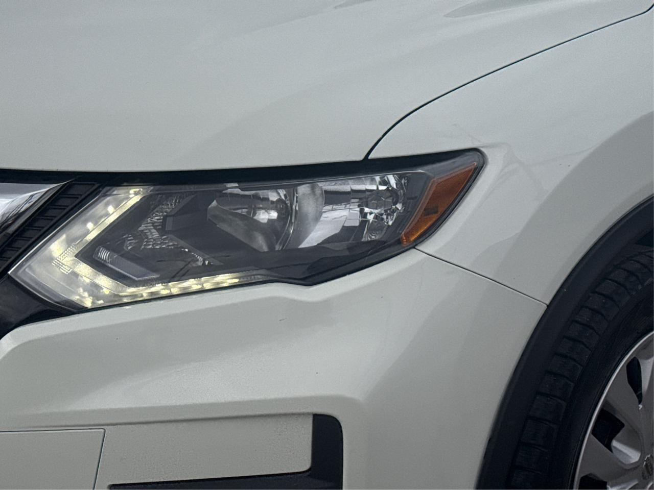 2020 Nissan Rogue S HEATED SEATS REAR CAM! WE FINANCE ALL CREDIT Photo