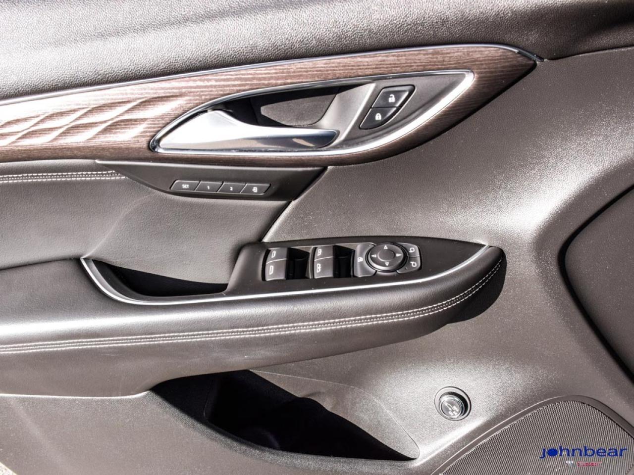 2022 Buick Envision Avenir Photo