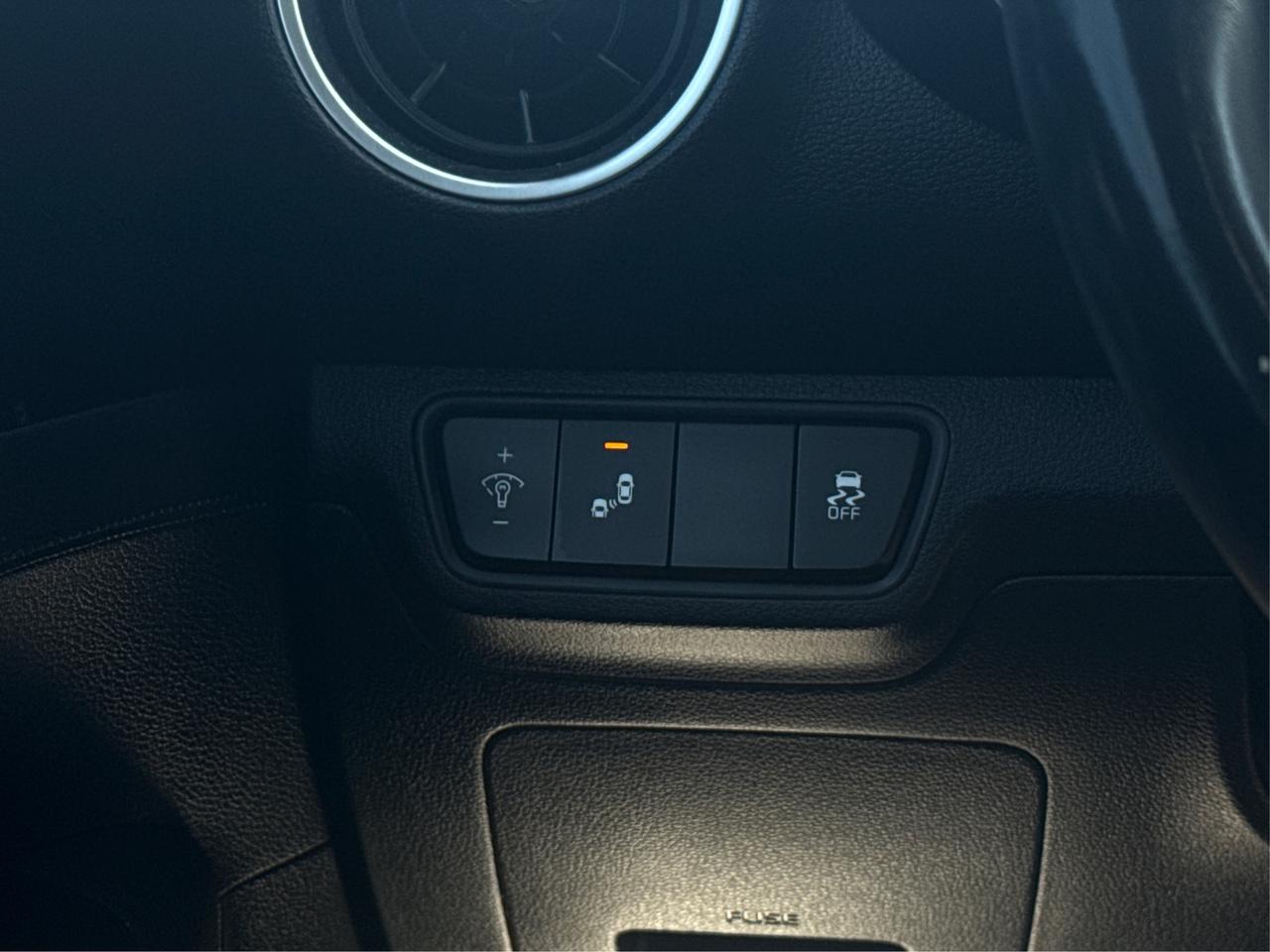 2022 Kia Forte EX! H-SEAT LOW KM WE FINANCE ALL CREDIT! Photo