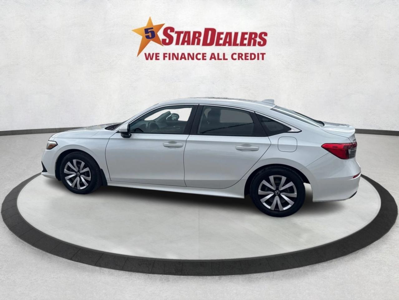 2022 Honda Civic Sedan HEATED SEATS MINT! MUST SEE WE FINANCE ALL CREDIT Photo