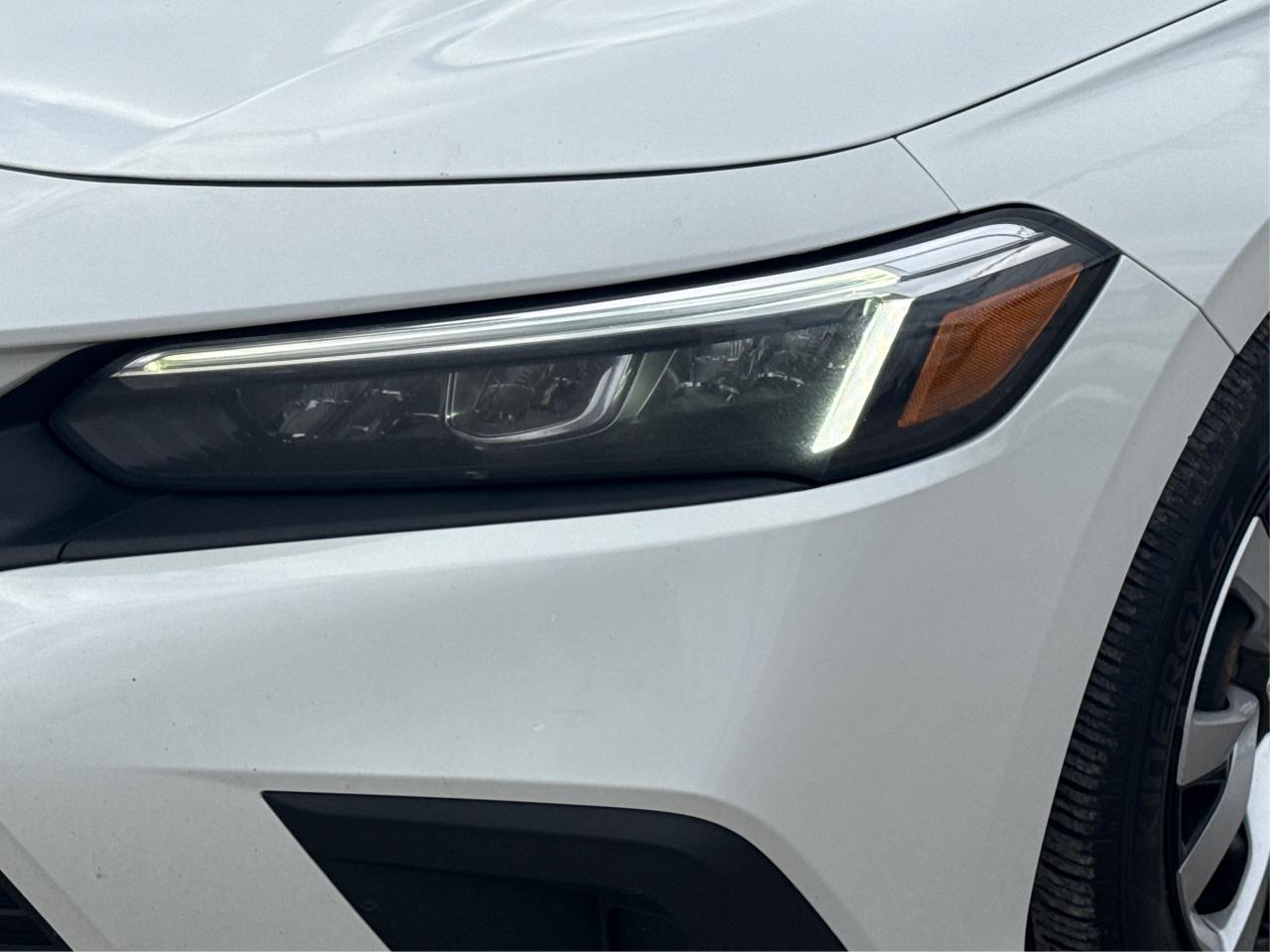 2022 Honda Civic Sedan HEATED SEATS MINT! MUST SEE WE FINANCE ALL CREDIT Photo