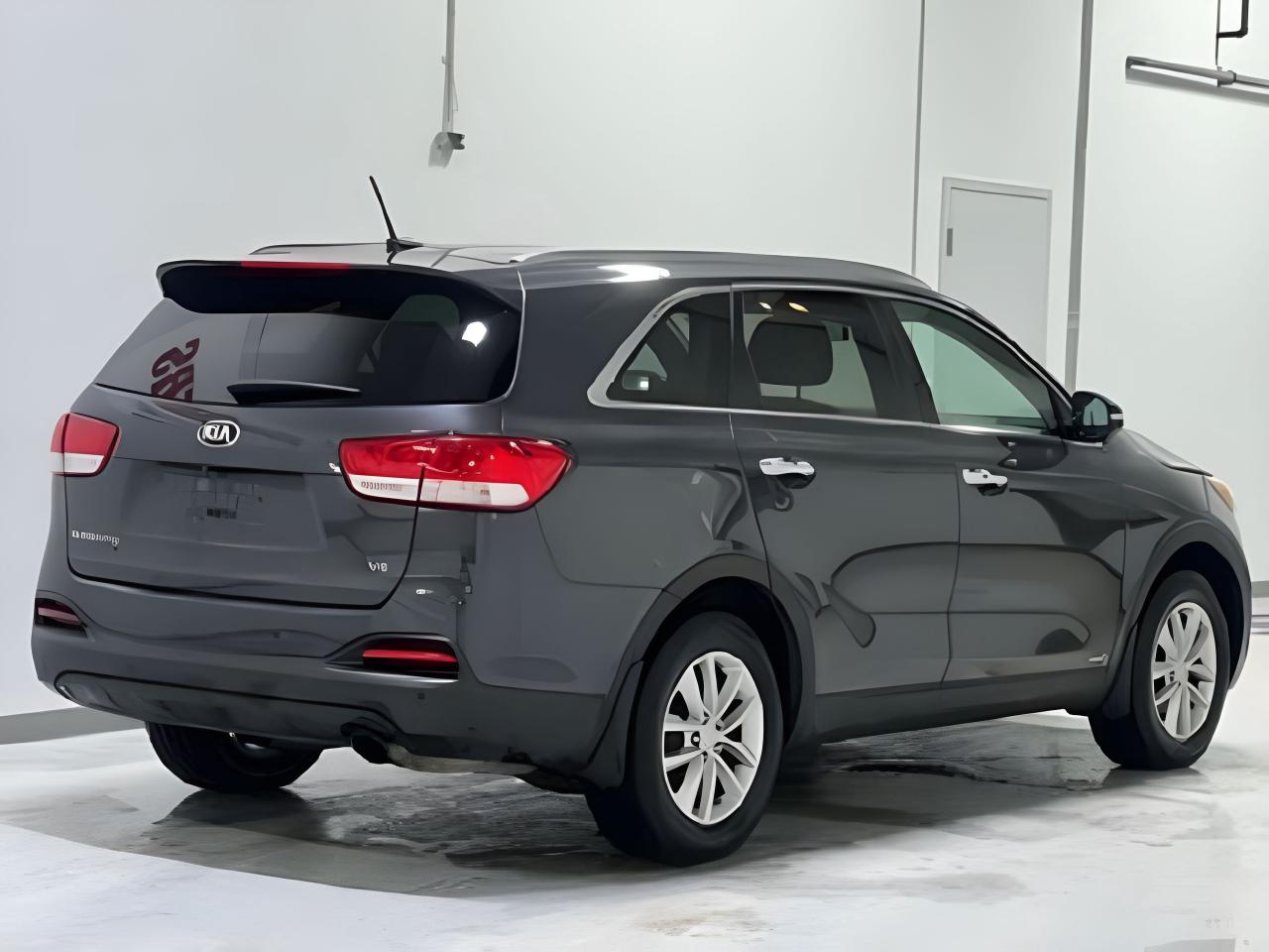 2016 Kia Sorento AWD LX+ 7-Seater CERTIFIED  WE FINANCE ALL CREDIT Photo3