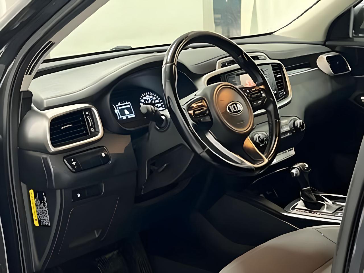 2016 Kia Sorento AWD LX+ 7-Seater CERTIFIED  WE FINANCE ALL CREDIT Photo