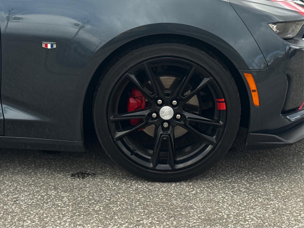 2019 Chevrolet Camaro CRUISE HEATED SEATS REAR CAM WE FINANCE ALL CREDIT Photo