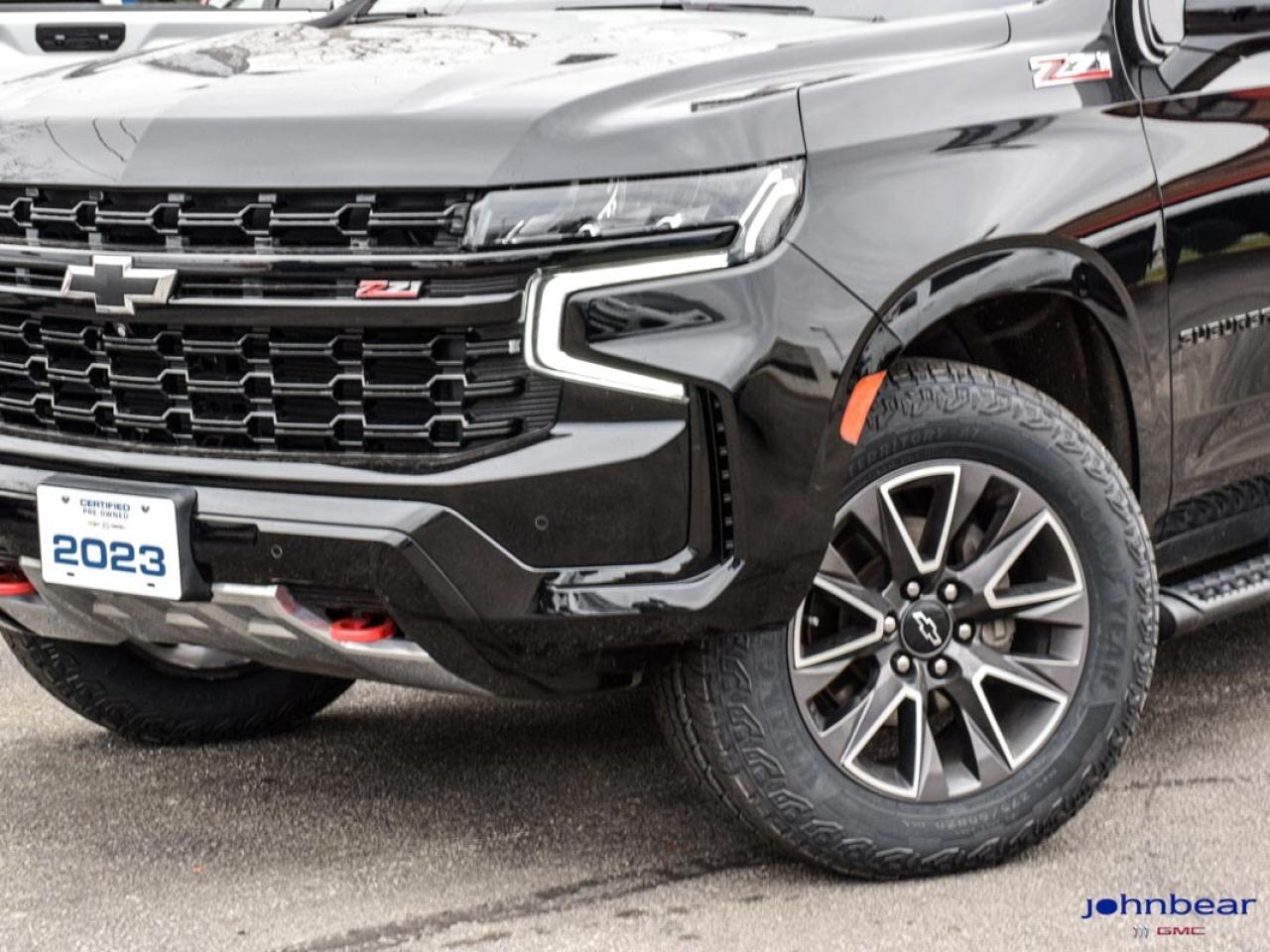 2023 Chevrolet Suburban Z71 Photo