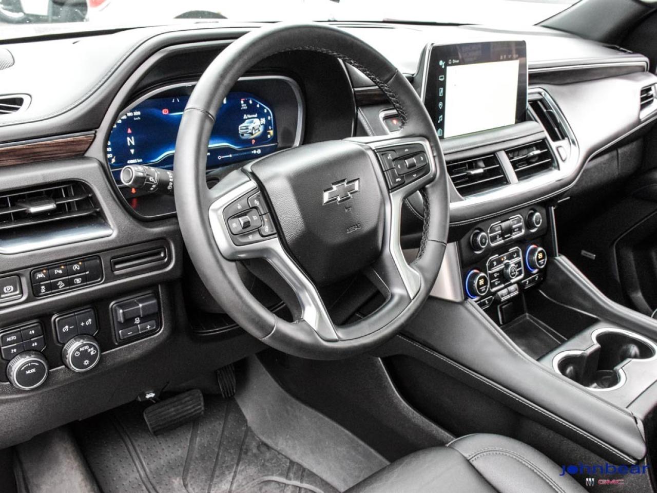 2023 Chevrolet Suburban Z71 Photo