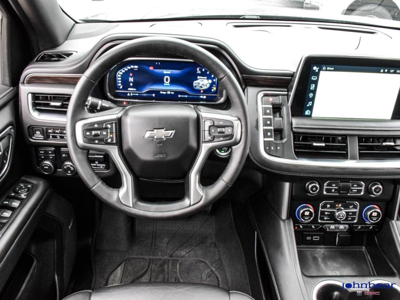 2023 Chevrolet Suburban Z71 Photo