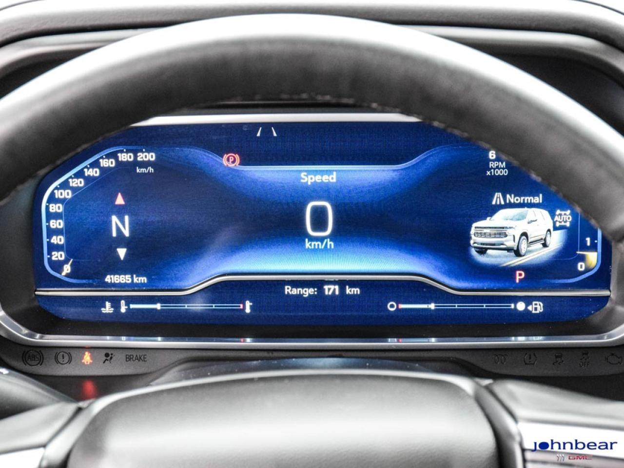 2023 Chevrolet Suburban Z71 Photo